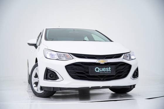 CHEVROLET CRUZE 1.4 TURBO LT 16V FLEX 4P AUTOMÁTICO CHEVROLET CRUZE 1.4 TURBO LT 16V FLEX 4P AUTOMÁTICO